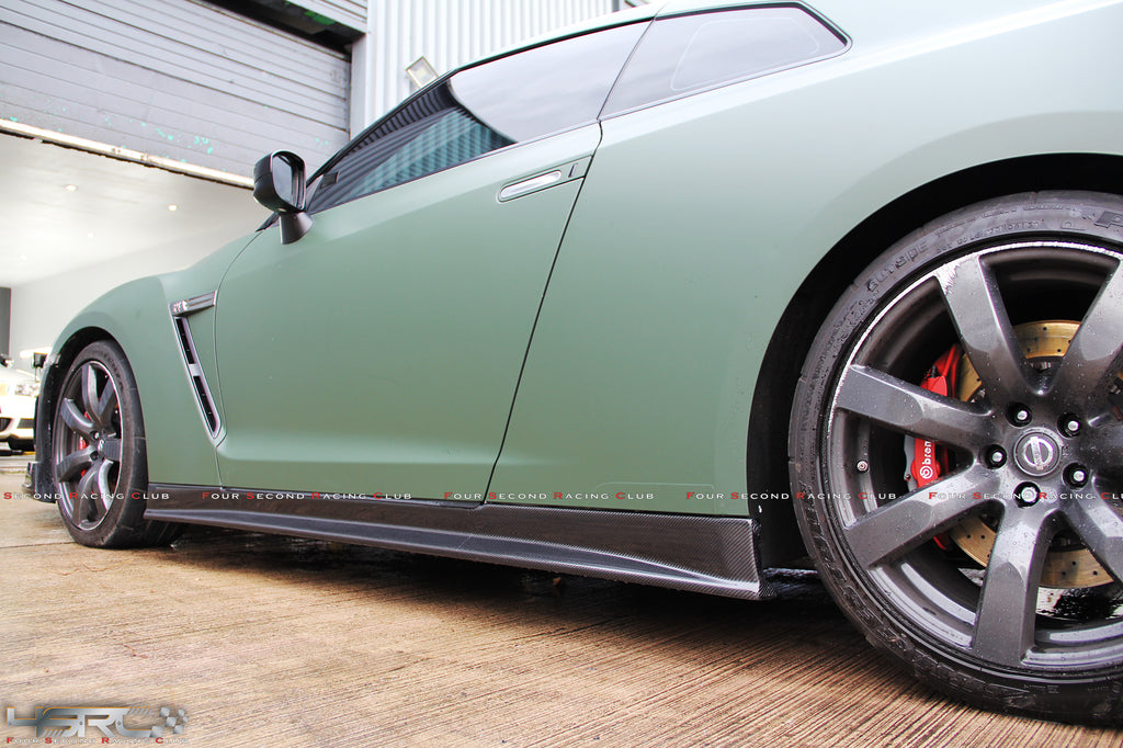 4SRC made Nissan GT R35 Z Style Carbon Replacement Side Skirts